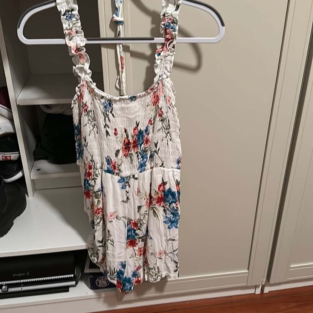 Lily Rose romper with pockets size: medium